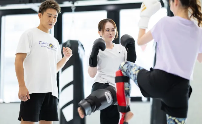 キックのディフェンス